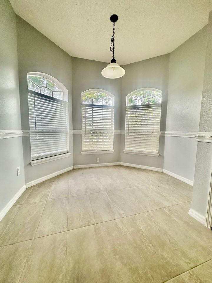 4903 4903 Waterside Pointe Cir. - 4903 Waterside Pointe - Photo 3 of 13