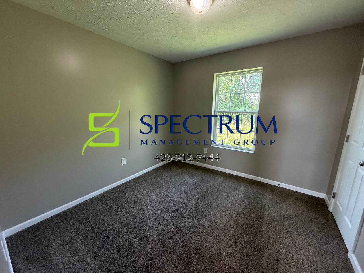1068 Rosella Dr - Photo 6 of 13