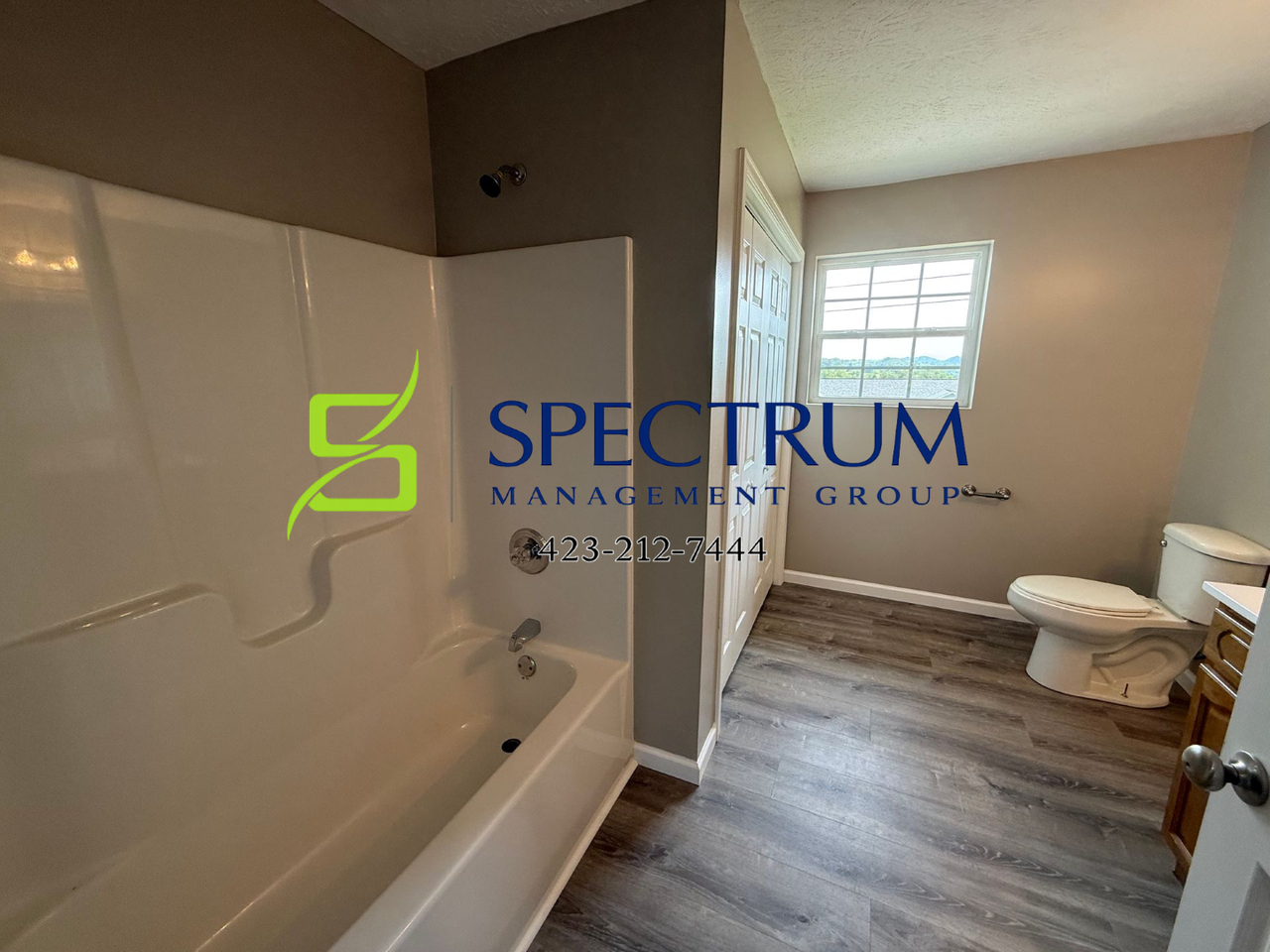 1068 Rosella Dr - Photo 7 of 13