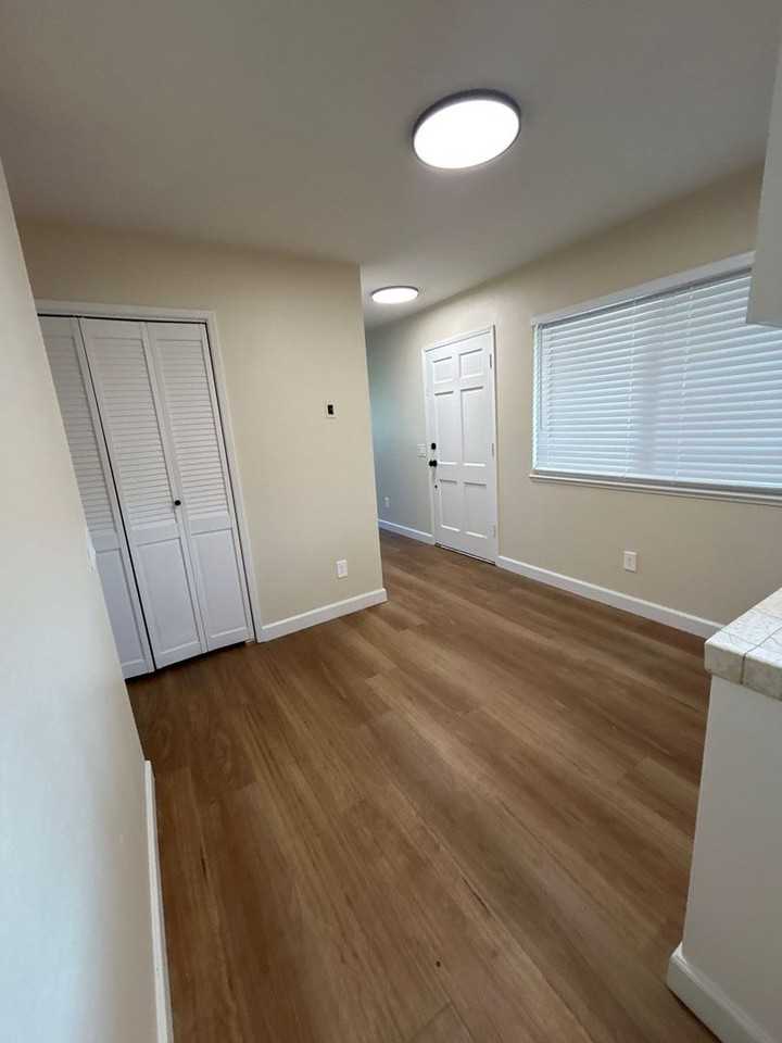 271 W Alvin Dr #A - Photo 3 of 14