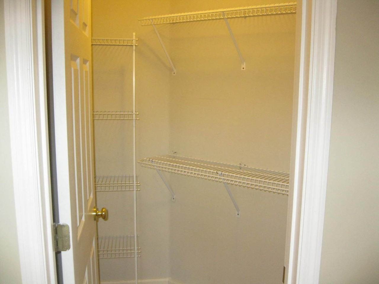 1192 Colorado Rd - Photo 4 of 15