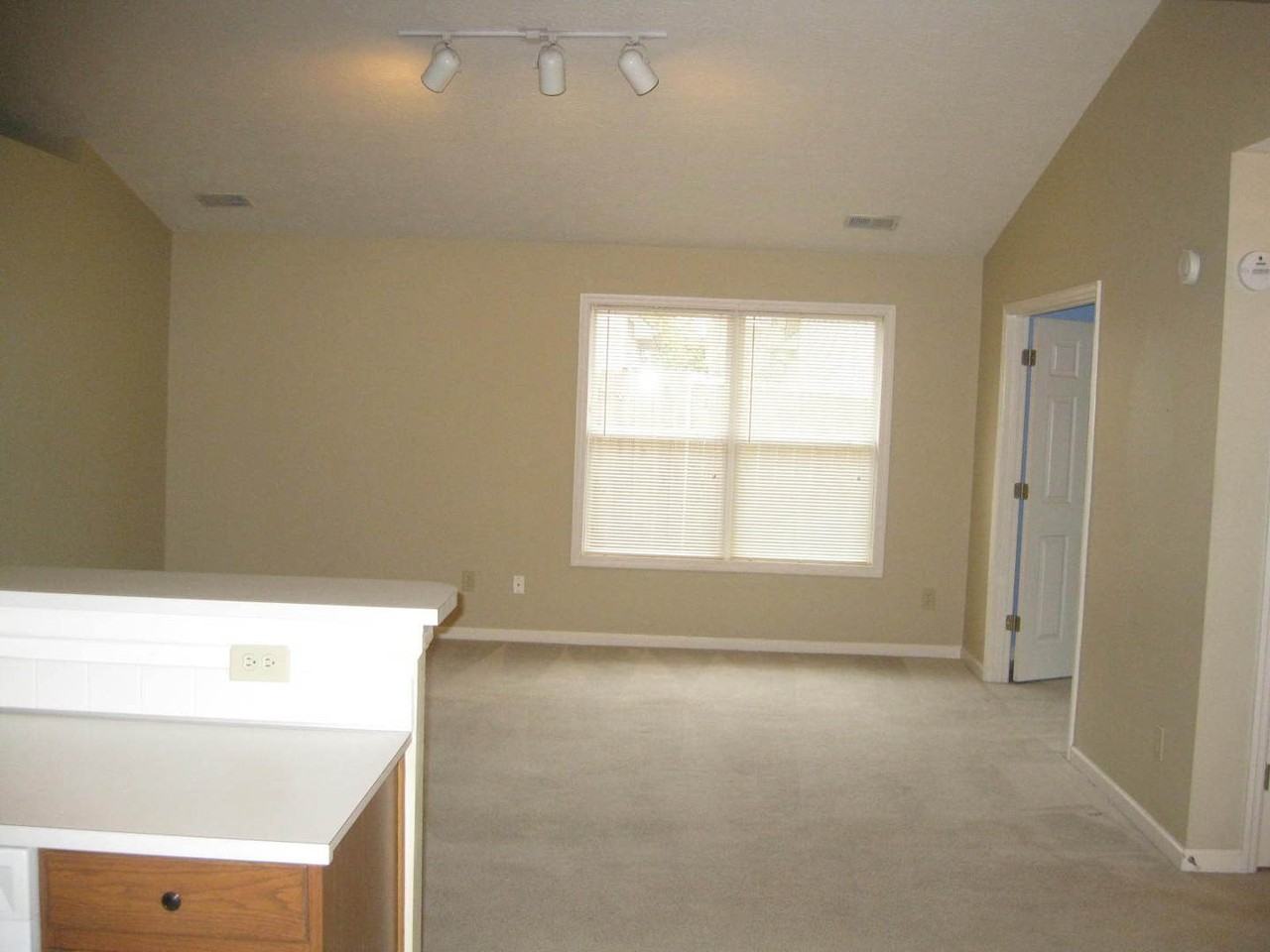 1192 Colorado Rd - Photo 6 of 15
