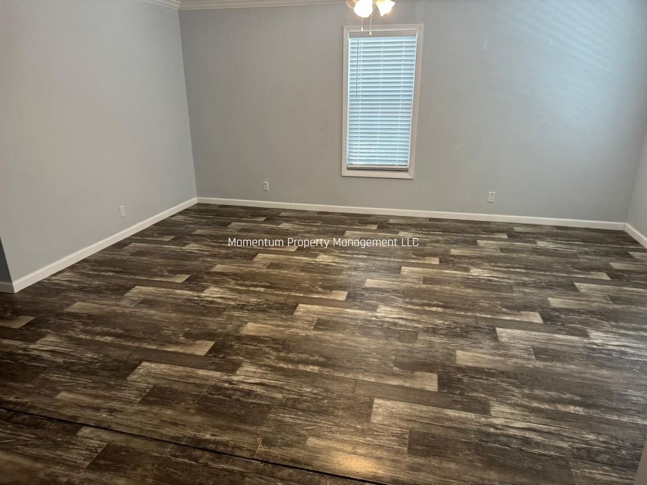 2452 Ayerswood Dr - Photo 5 of 9
