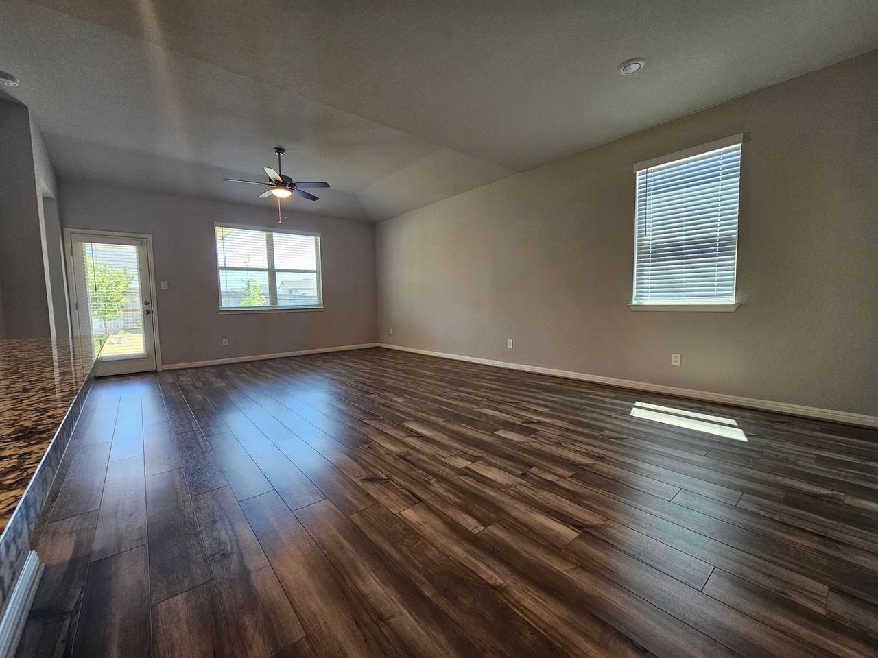 12903 Irvin Path - Photo 3 of 21