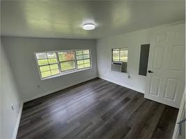 featured image of 2923 Dover Ln