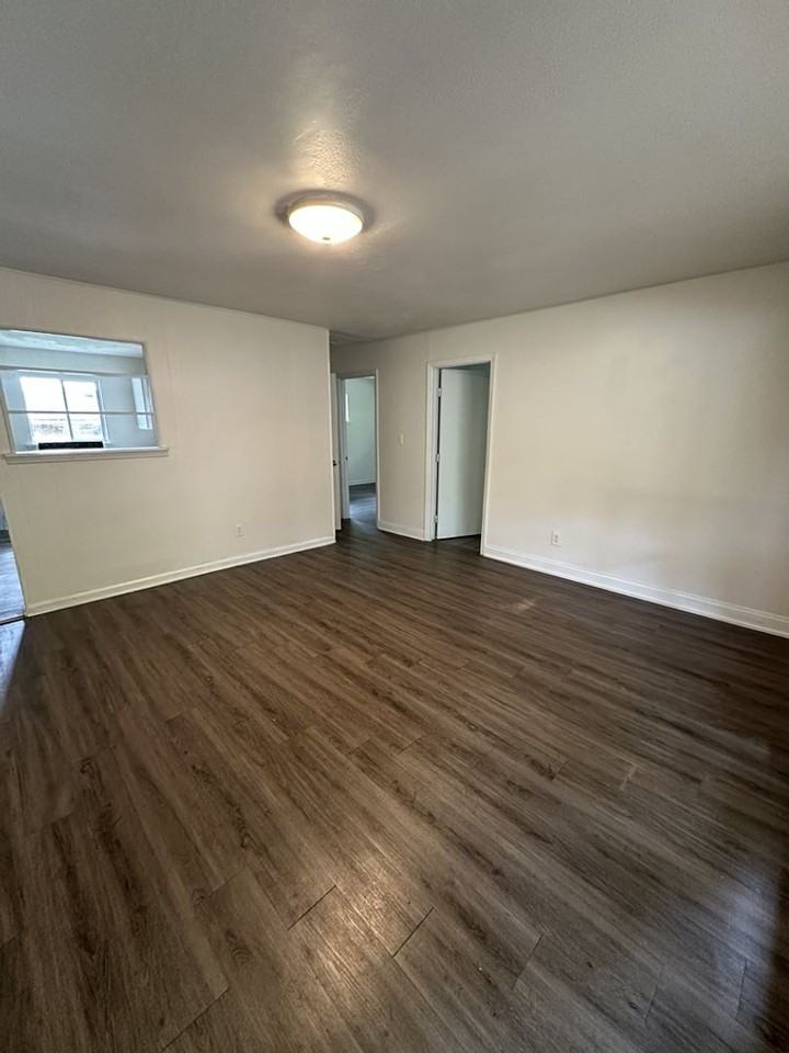 3816 Fagan St - Photo 5 of 7
