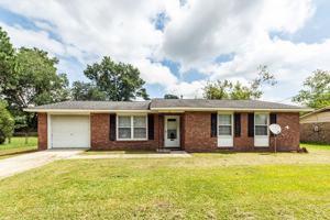 featured image of 4446 Farmwood St