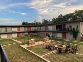 featured image of 600 Westwood Dr