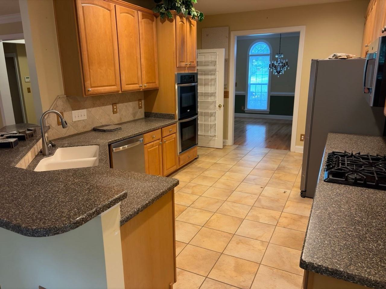 507 Hannah Mckenzie Dr - Photo 5 of 16