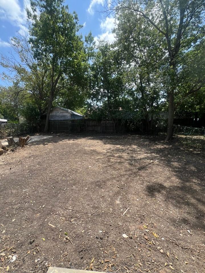 2820 Flint Ave - Photo 7 of 7