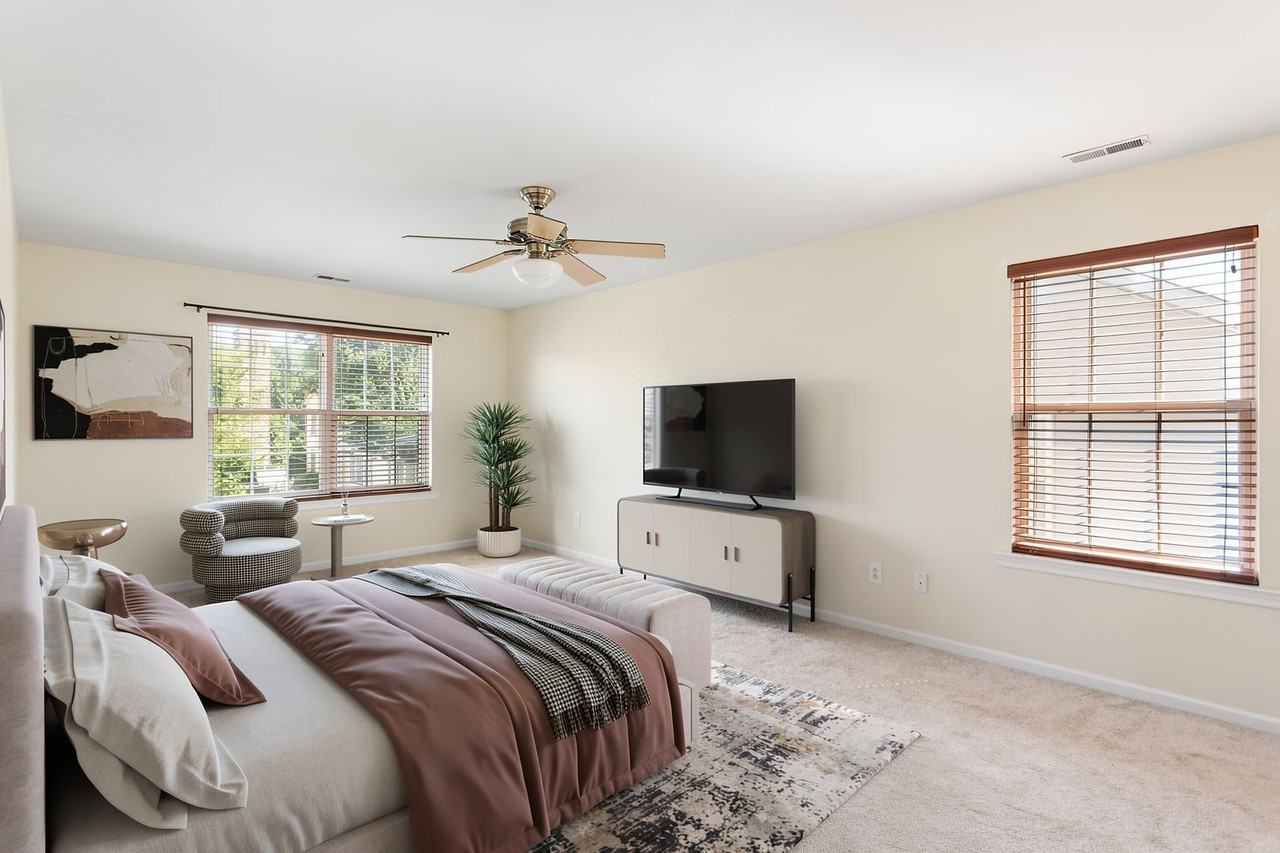 6270 Preakness Dr - Photo 5 of 13