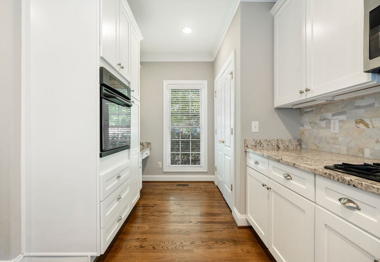 30135 Porter - Photo 3 of 45
