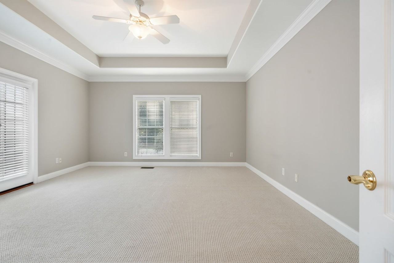30135 Porter - Photo 4 of 45