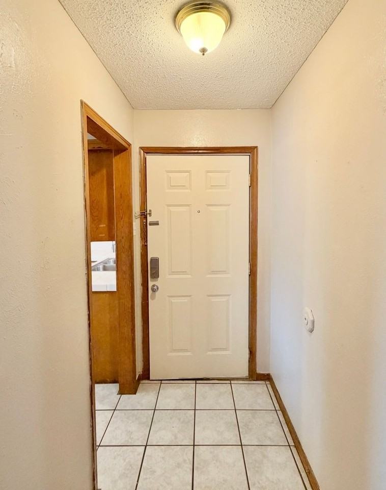 336 Nw 62nd St - Photo 3 of 22