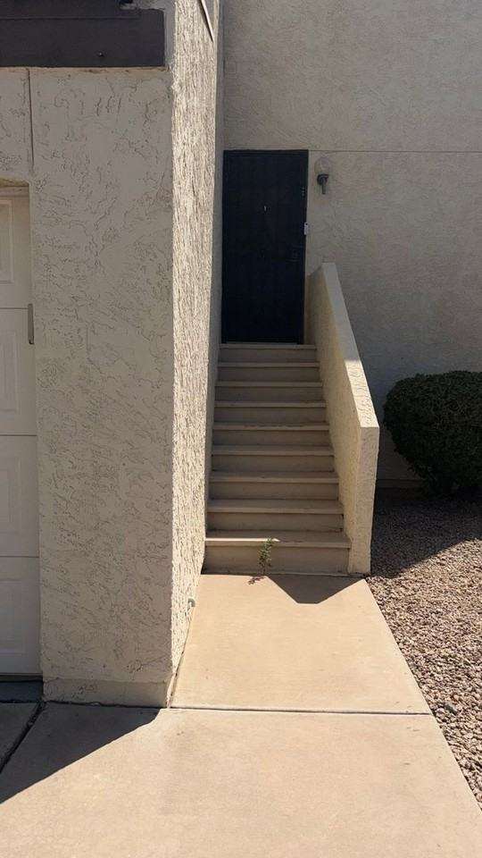 9801 N 5th St - Photo 2 of 14
