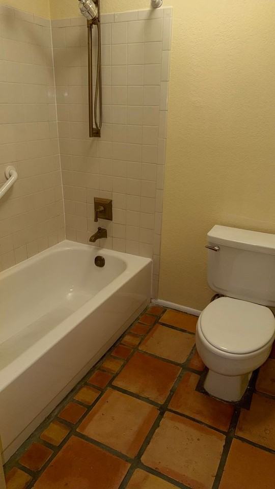 9801 N 5th St - Photo 4 of 14