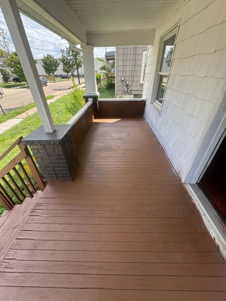 2342 16th St Sw - Photo 2 of 18