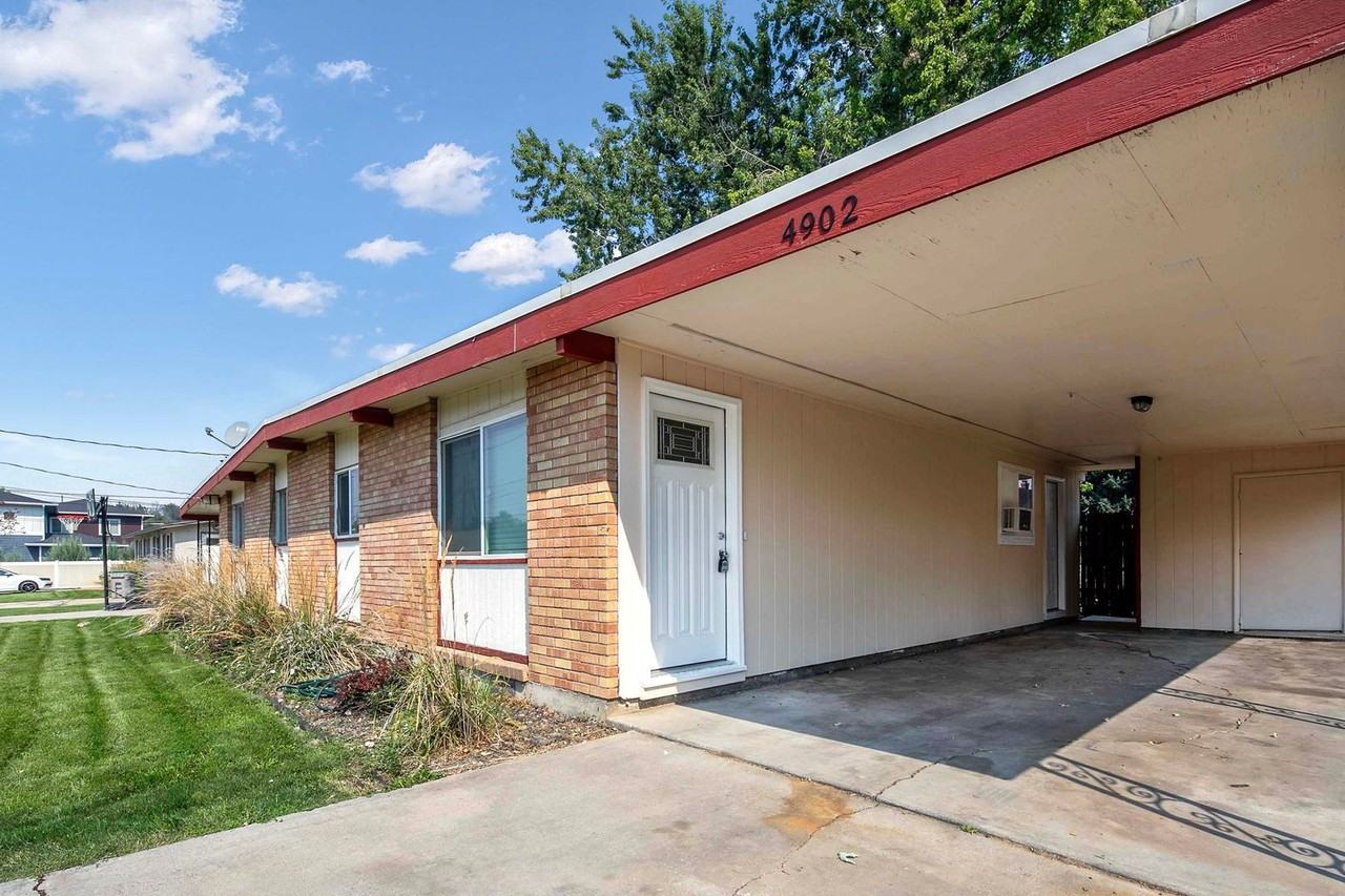 4902 W Targee St - Photo 3 of 24