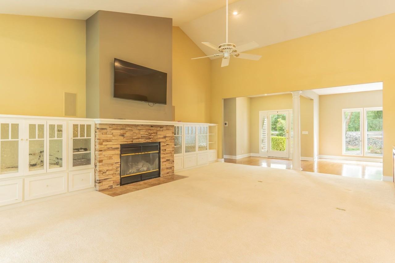 10 Lindura Ln - Photo 6 of 50