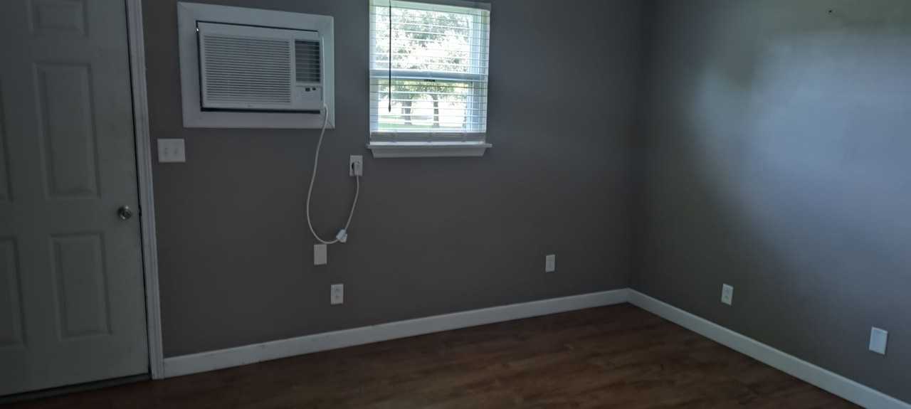 1265 County Road 1129 - Photo 5 of 11