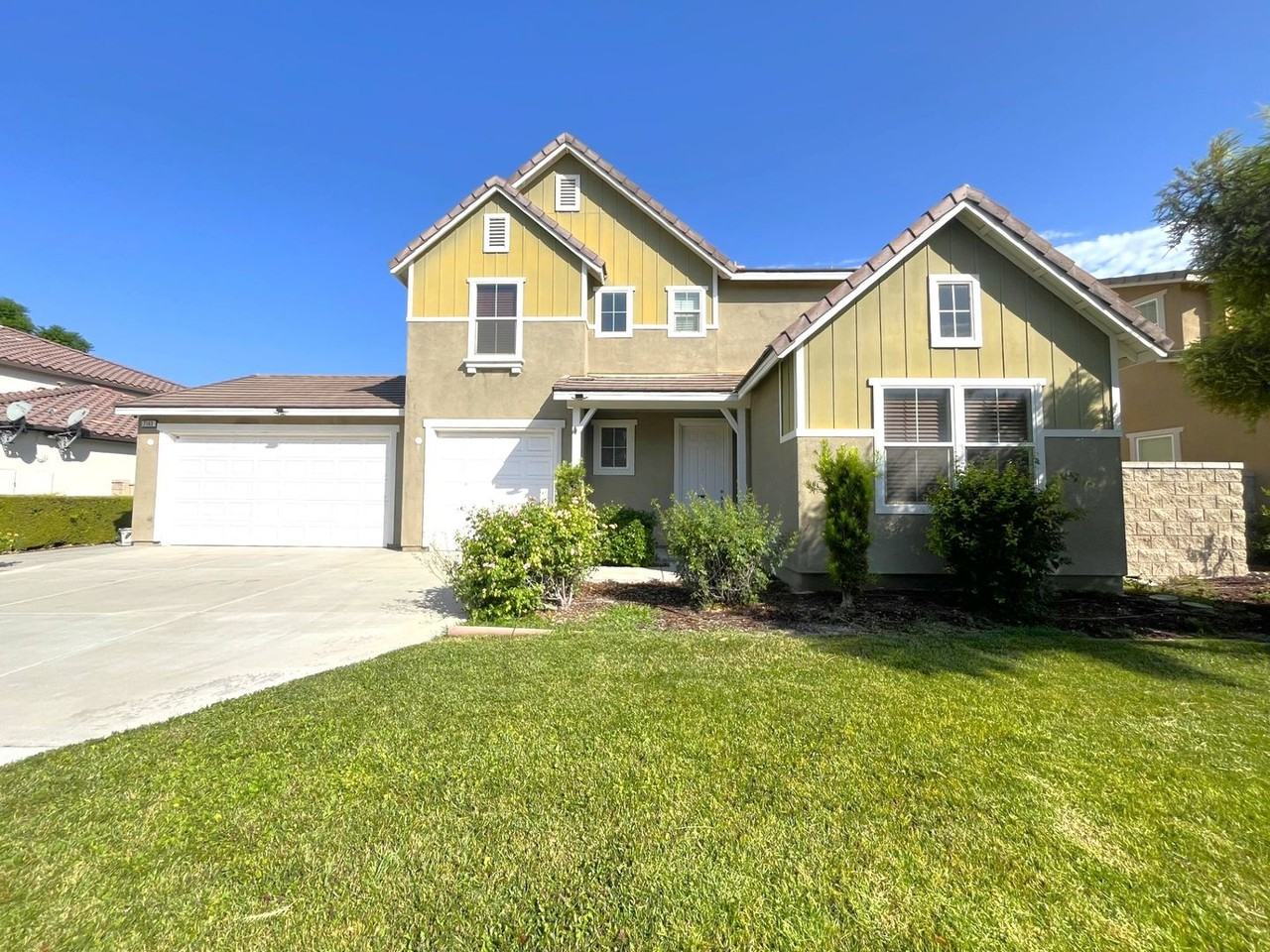 7143 Leighton Dr - Photo 2 of 50