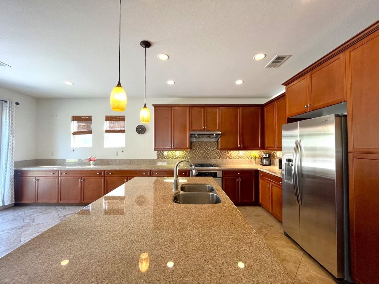 7143 Leighton Dr - Photo 7 of 50