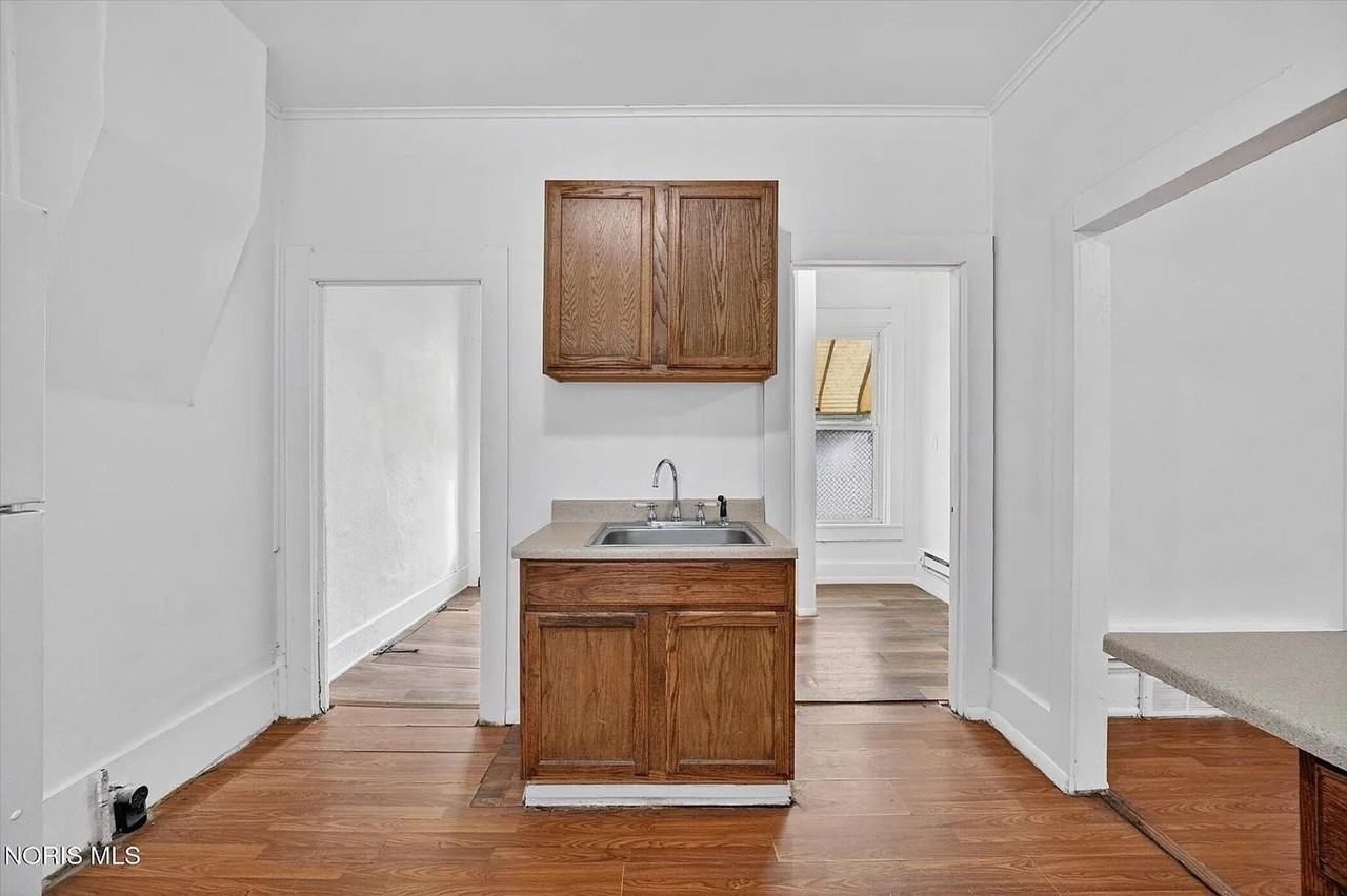 2938 Chase St - Photo 7 of 29