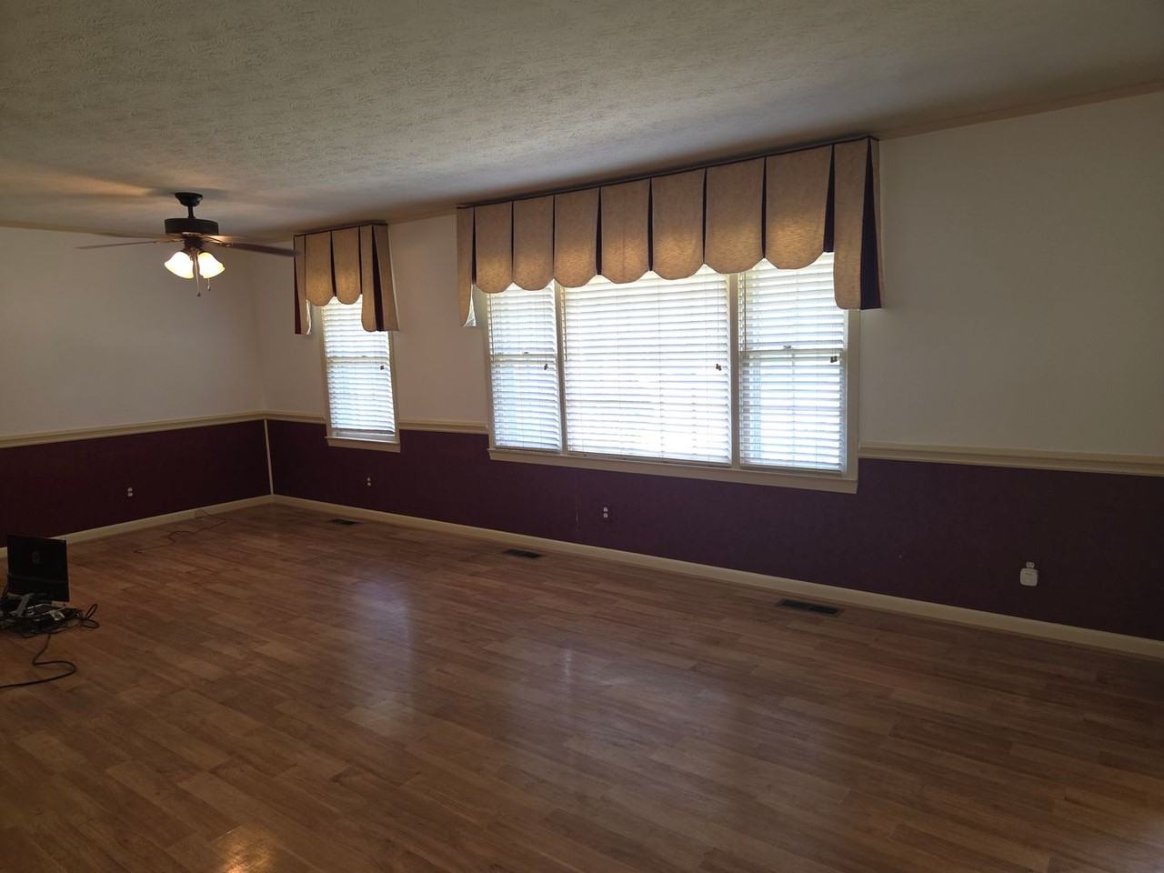 1503 Palmer Dr - Photo 4 of 14