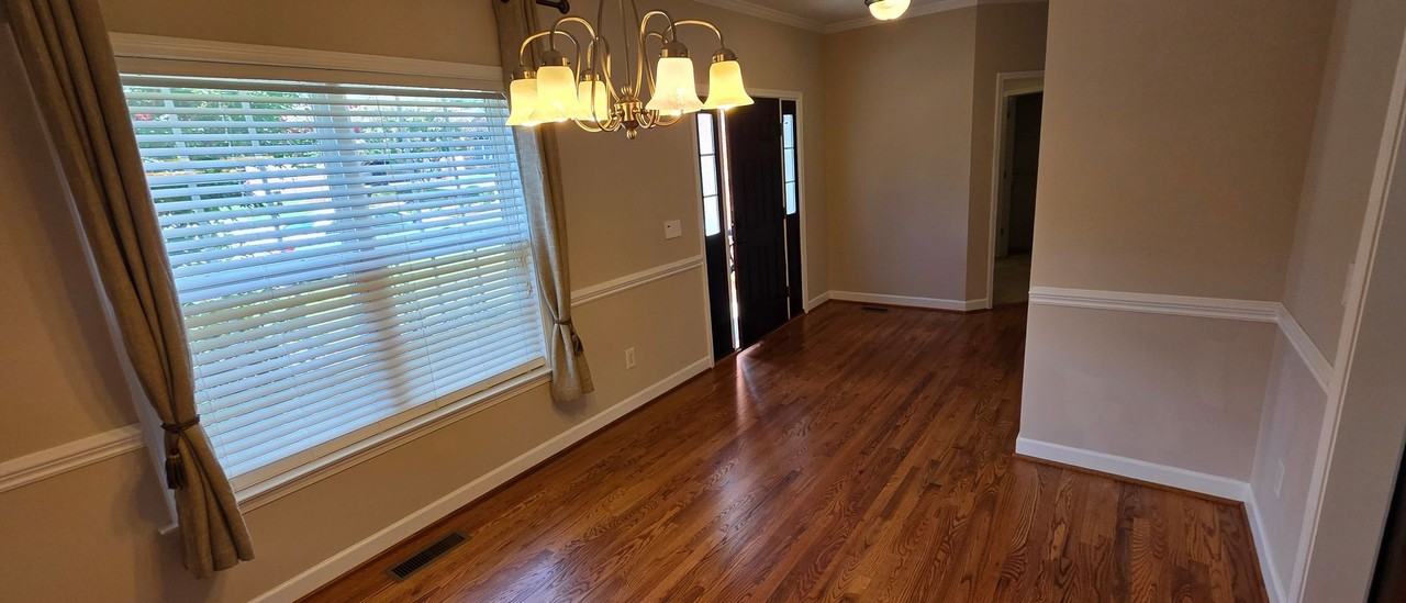 4049 Clinard Ave - Photo 3 of 39