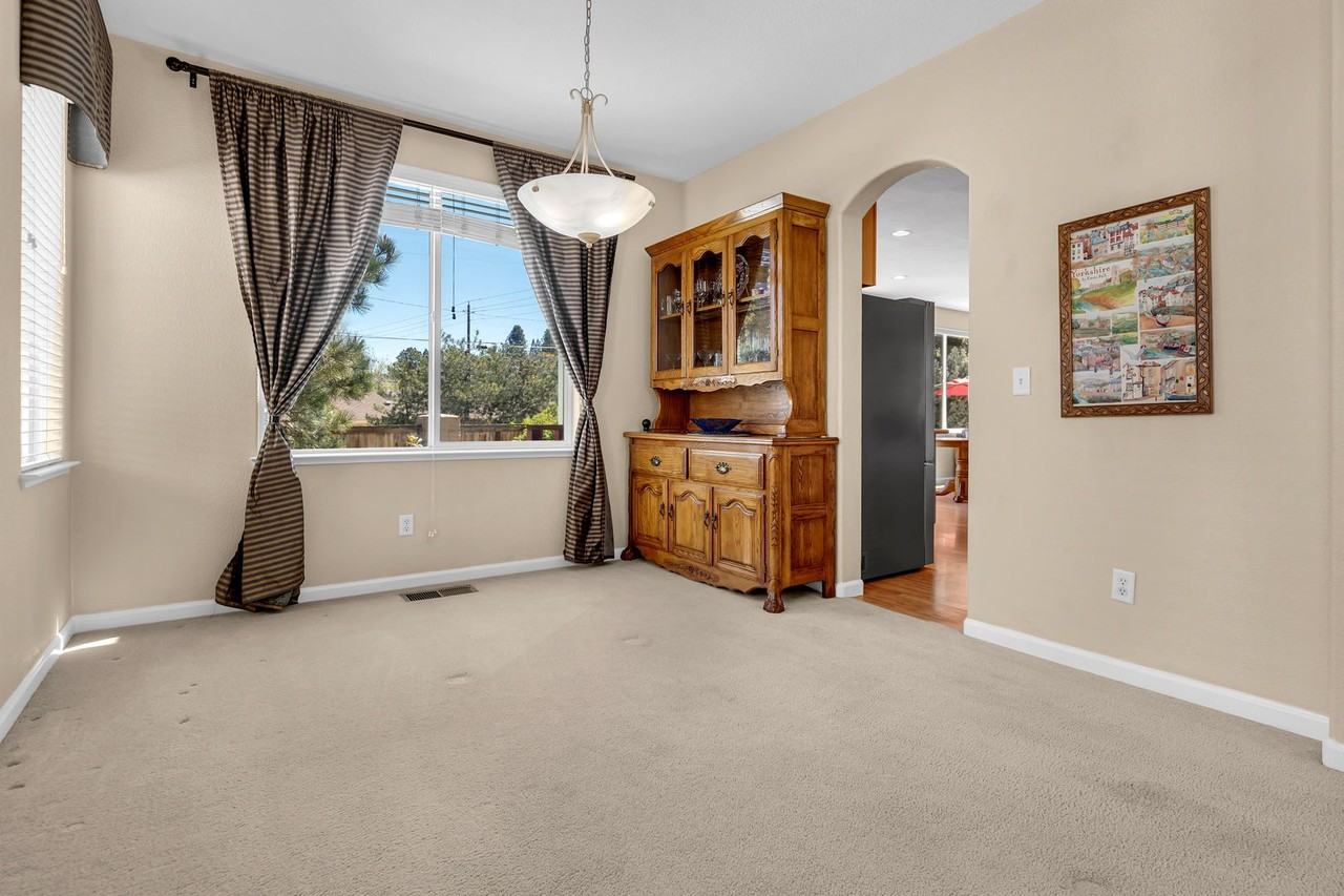 1171 Sageberry Ct - Photo 5 of 24