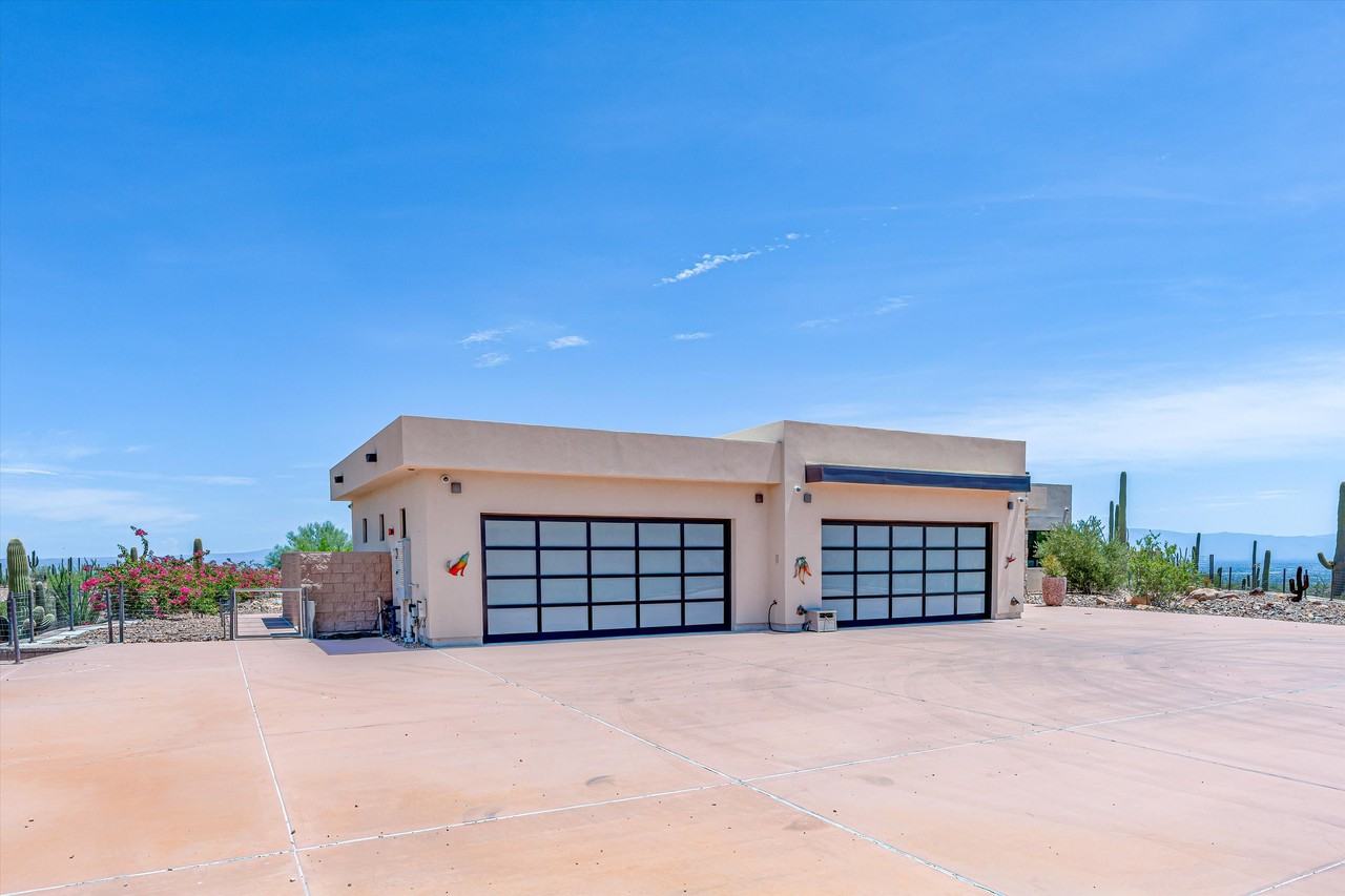 7274 W El Camino Del Cerro #1 - Photo 2 of 39
