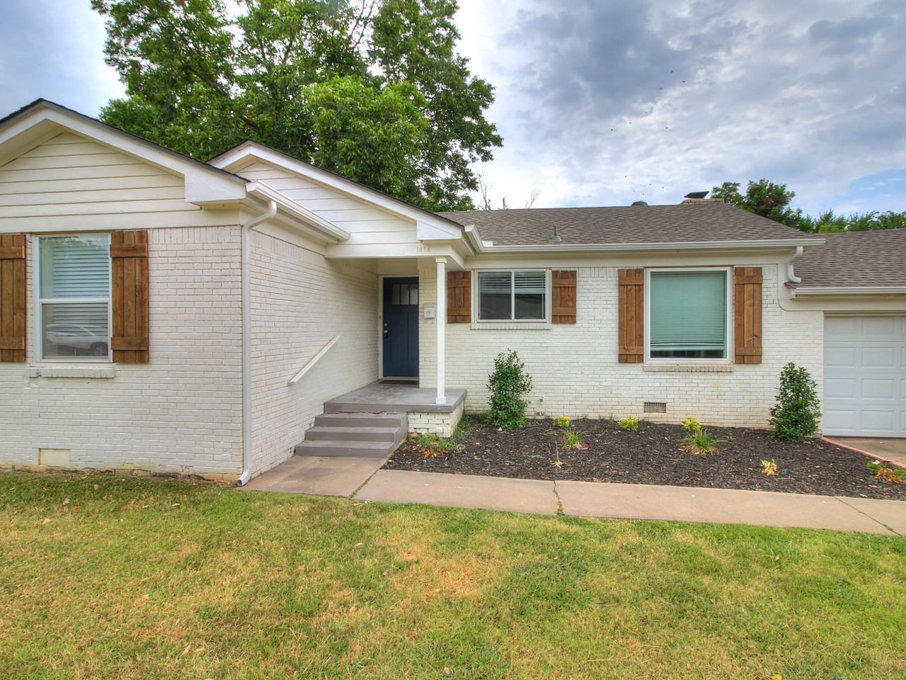 1414 Oxford Way #1 - Photo 4 of 30