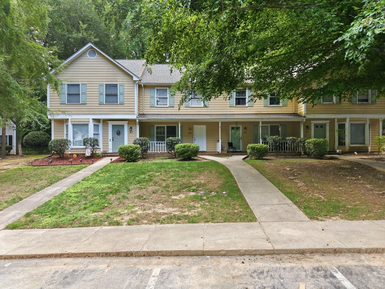 839 Dalewood Dr #1 - Photo 4 of 30