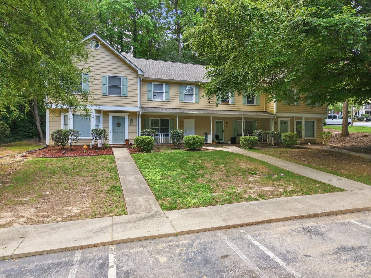 839 Dalewood Dr #1 - Photo 5 of 30