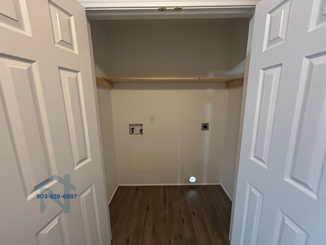 Cardinal Lane Duplexes - 3 #3 - Photo 4 of 18