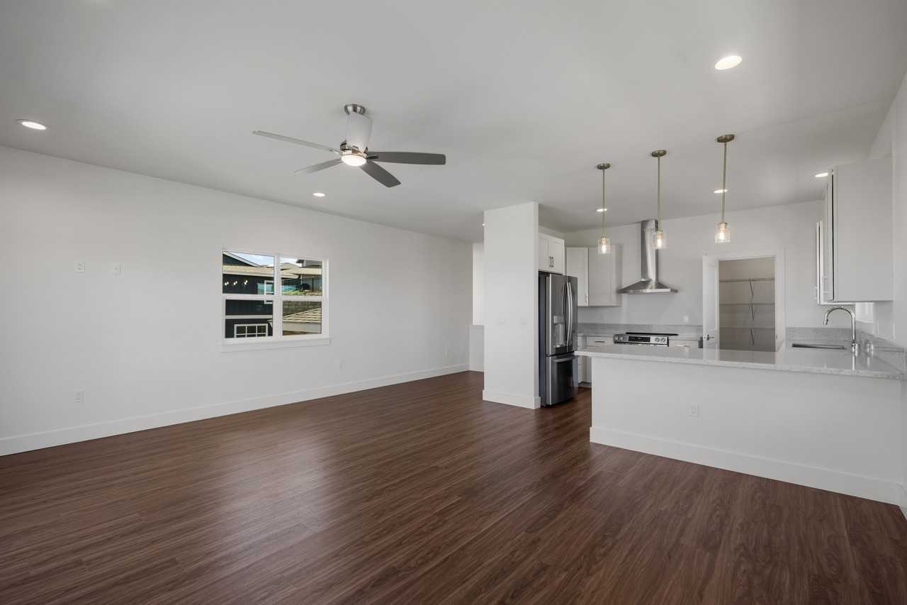 112 Oliona St - Photo 7 of 30