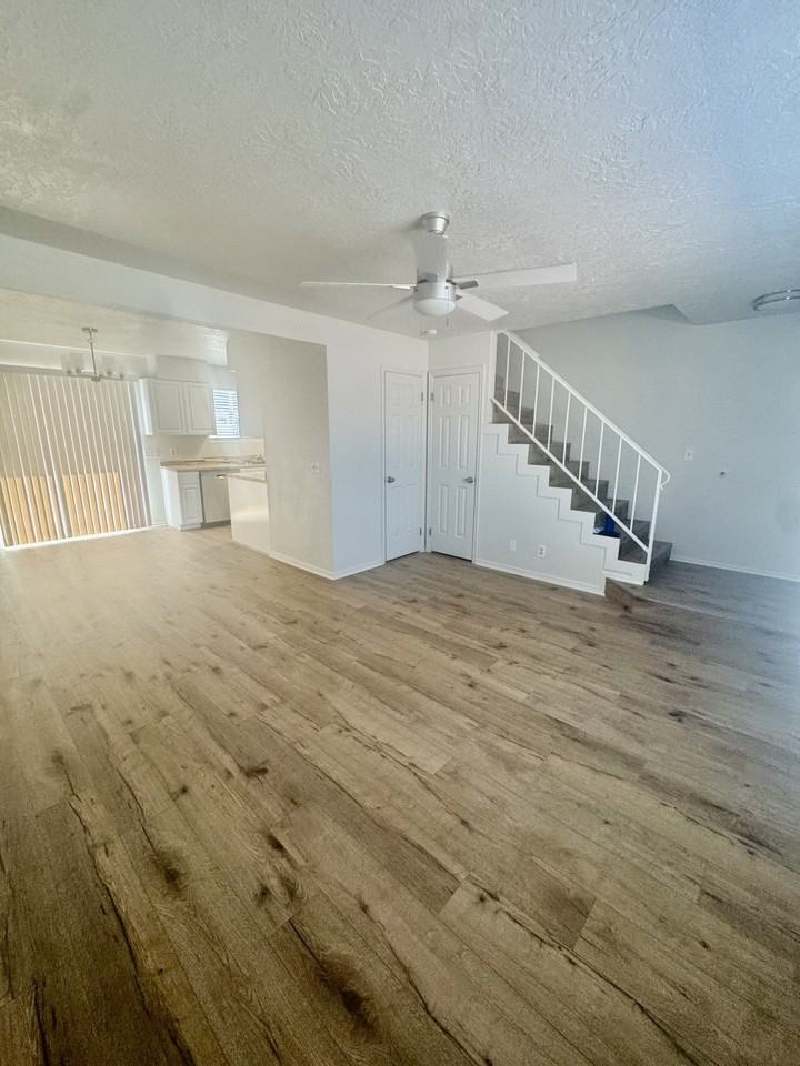 525 S 1100 E #1 - Photo 7 of 33