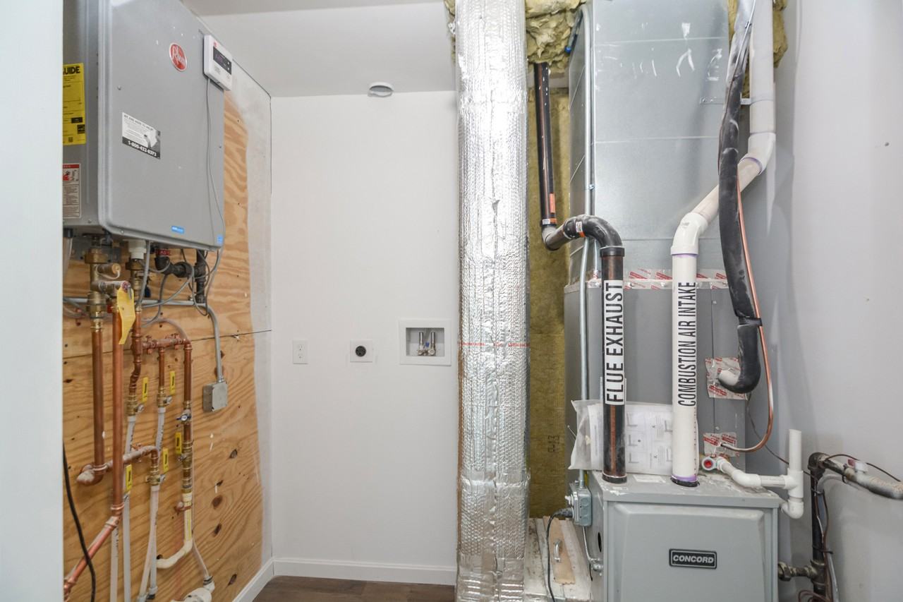 155 Crescent St #5 - Photo 3 of 8