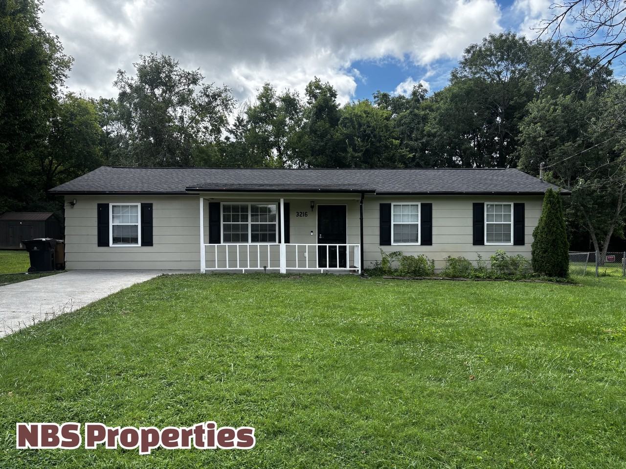 3216 Deer Lake Dr #1 - Photo 2 of 3