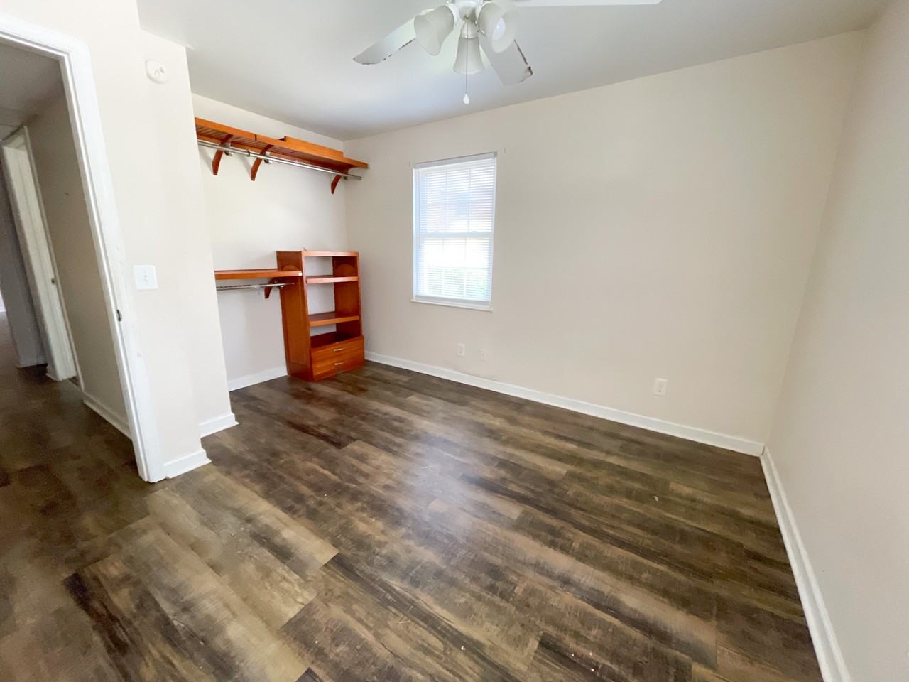 425 Cambout St #1 - Photo 7 of 11