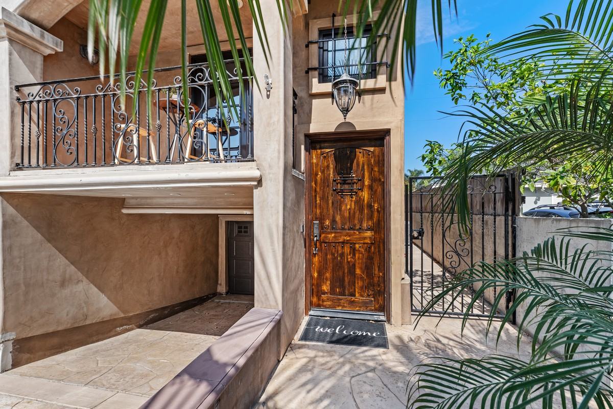 148 W Marquita #B - Photo 4 of 33