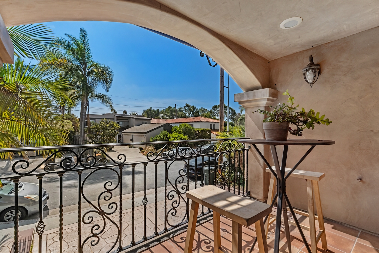 148 W Marquita #B - Photo 6 of 33