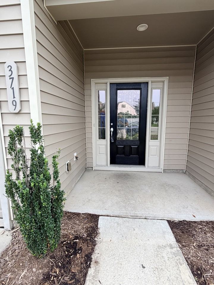 3719 Landshire View Ln #1 - Photo 2 of 25