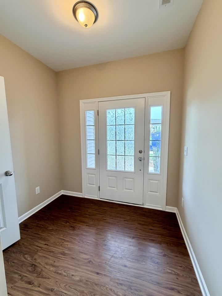 3719 Landshire View Ln #1 - Photo 4 of 25