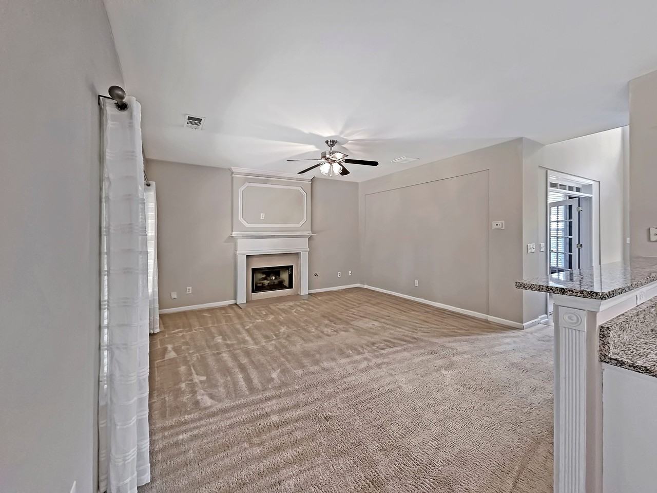 4166 Havenwood Ct #1 - Photo 7 of 26