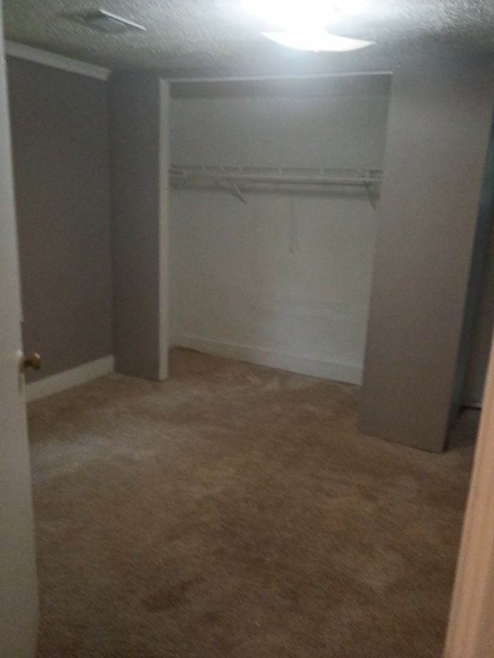 437 Morgan St Nw #1 - Photo 3 of 9