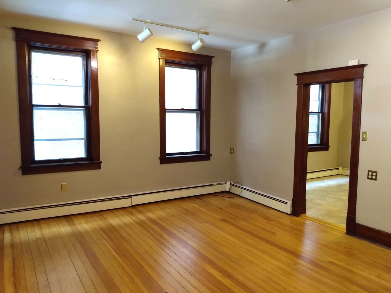 22 W Washington St #1 - Photo 3 of 12