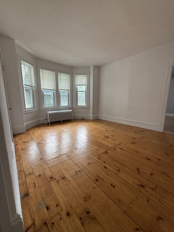 366 High St #1 - Photo 5 of 15