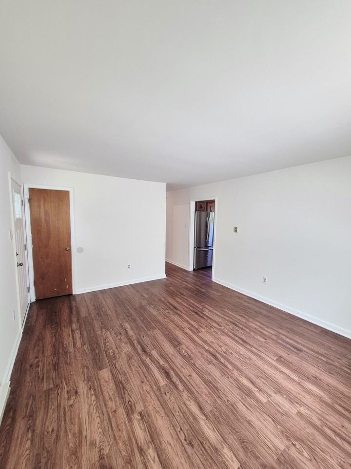 1412 Blair St #1 - Photo 4 of 50
