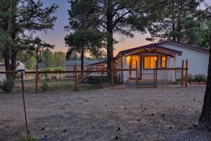 featured image of 149 Fireside St #1